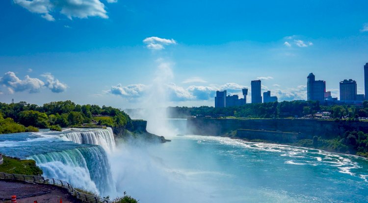 Niagara Fall, a place to visit.